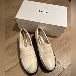 Quince Women’s Italian Leather Cream Loafers size 7.5